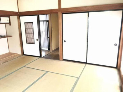 【居間・リビング】 | 祇園町２丁目(田平)貸家