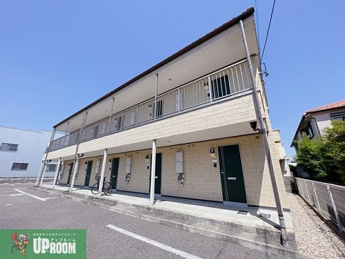 リヴュールの外観