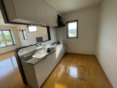 【キッチン】 | 網走市桂町３丁目５戸建 | ２階