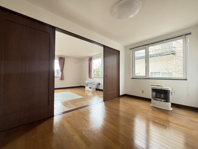 南沢6条4丁目のダイニング|明るく風通しの良いダイニング！