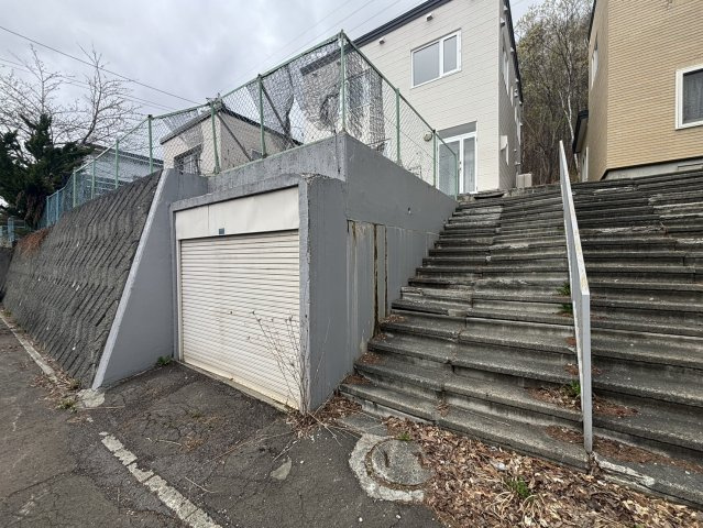 南沢6条4丁目の外観|イオン札幌藻岩店まで車で約9分！