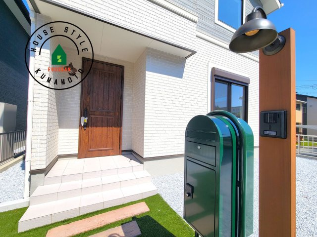 熊本市西区池亀町第1-2棟（2号棟）の外観：施工例|おでかけの時も帰った時も、「我が家」を最初に感じでもらえる素敵な空間に。