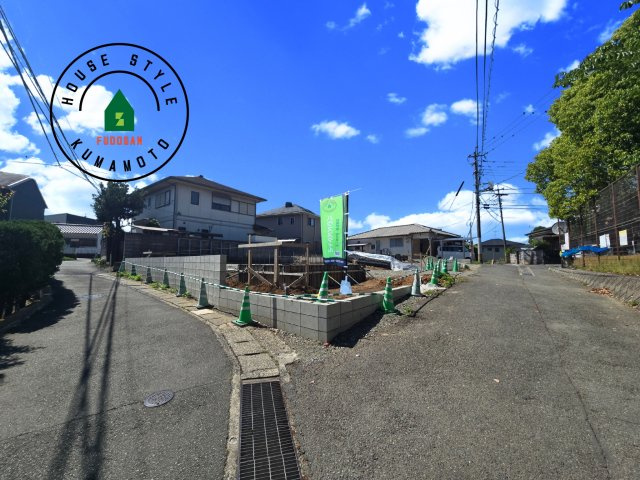 熊本市西区池亀町第1-2棟（2号棟）の前面道路含む現地写真|見学の時間などお気軽にお問い合わせ下さい。