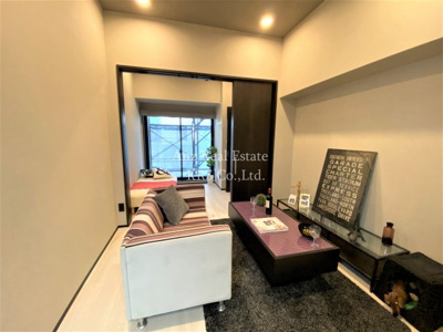 【居間・リビング】 | ブエナビスタ西天満 | 8.0帖ある広々としたLDK！