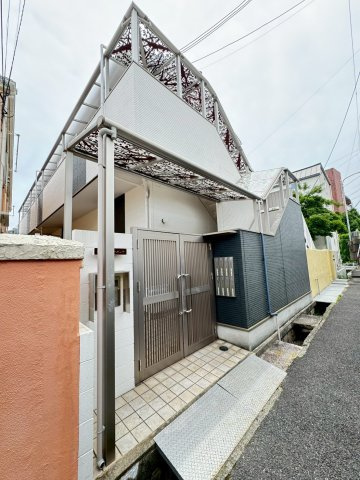 六甲アパートメント