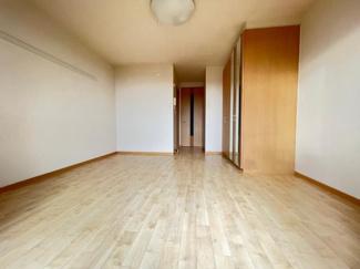 【居間・リビング】 | エスポアールK | 室内