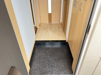 【玄関】 | エスポアールK | 玄関