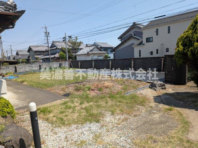 ５４２７５　羽島市小熊町東小熊  中古戸建の庭