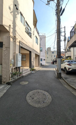 【前面道路含む現地写真】 | 墨田区立花１丁目の戸建