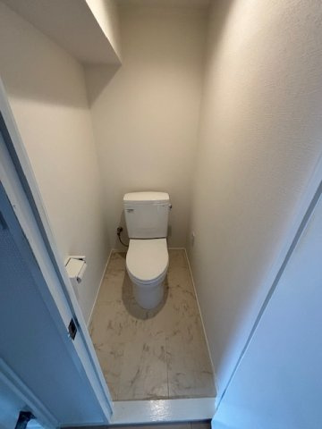 パラツィーナセシリア第２甲陽園【弊社専任物件】のトイレ|清潔感のあるトイレです