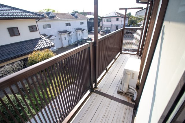 館林市つつじ町の中古一戸建のバルコニー