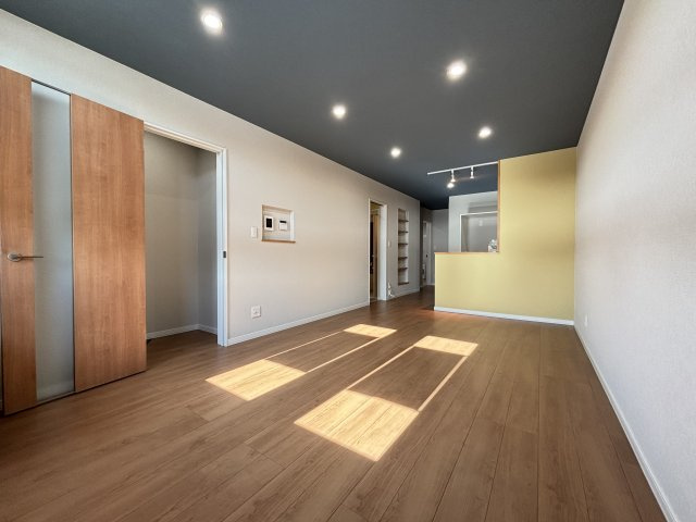 Eukote higashikawaの居間・リビング