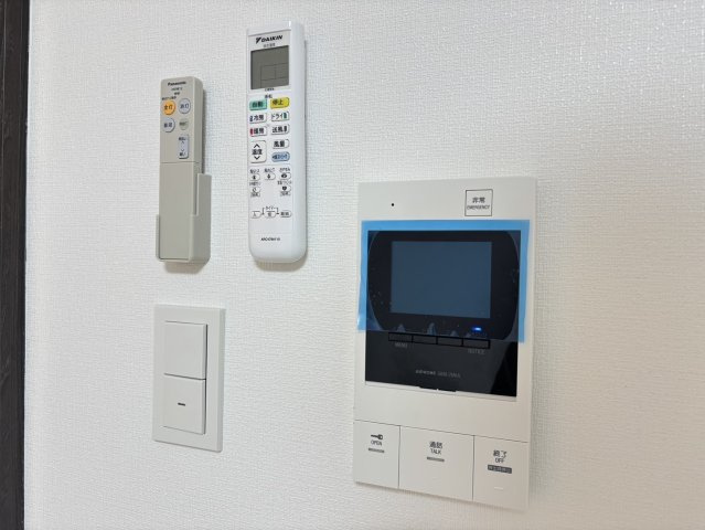 ☆モニター付きインターホン☆