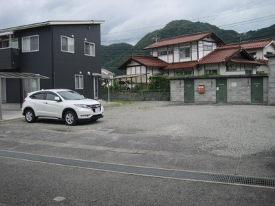 【駐車場】 | ひまわりビル