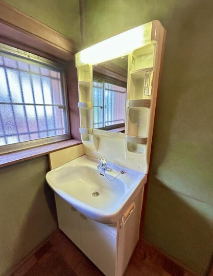 売中古戸建　沼津市東椎路の独立洗面台