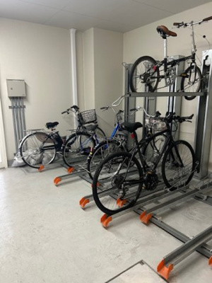 【その他共用部分】 | プレミスト本千葉ステーションフロント | 自転車置き場