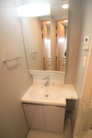 PLACZ MINAMIMORIMACHIの独立洗面台
