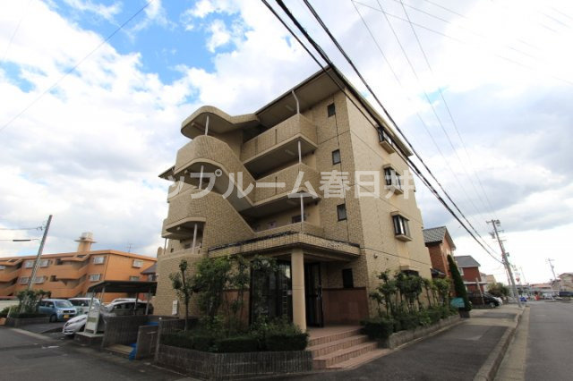 メゾンユーラップの外観