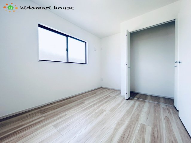 蓮田市桜台4期　新築戸建　リガーレ01の子供部屋|2階洋室：5.4帖