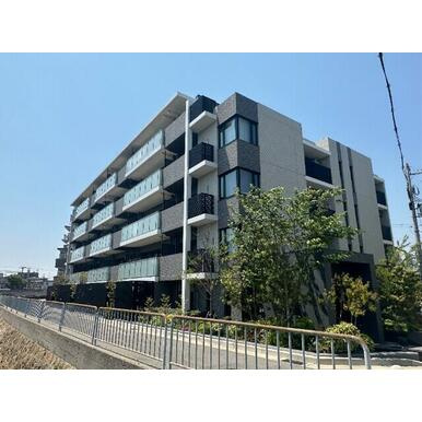 ブランズ甲子園浜田町の外観