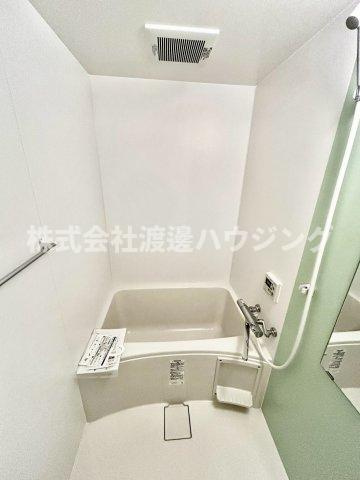 三功ビルの浴室