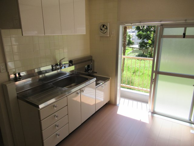 上高丸２ＤＫの居間・リビング