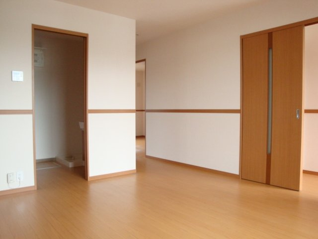 グラスフルールＡの居間・リビング|リビング