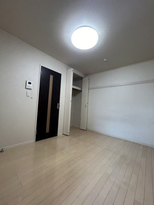 【居間・リビング】 | リーヴェルポート横浜WESTⅢ