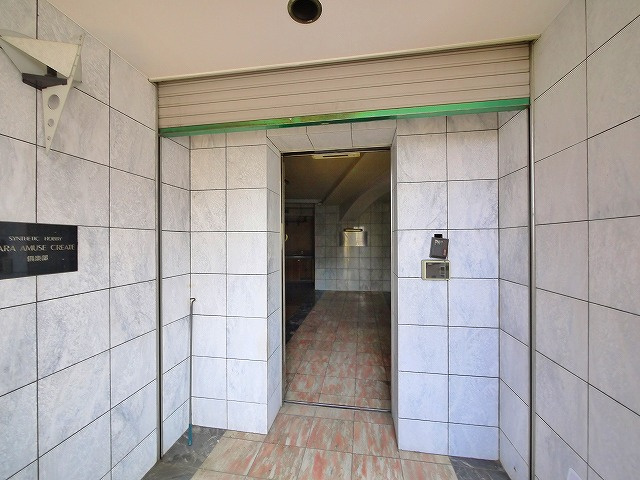 一條館のエントランス