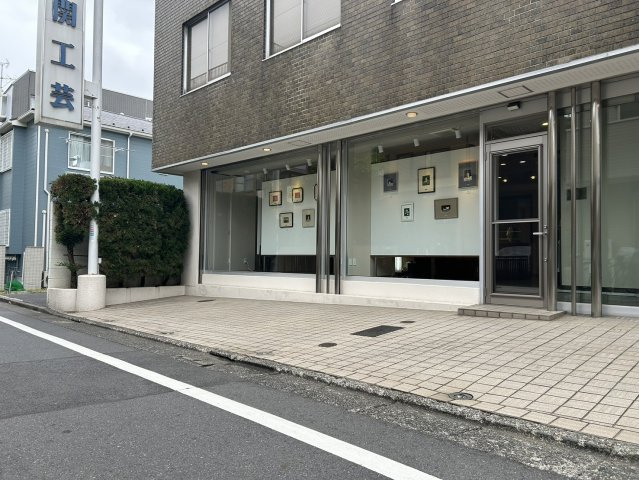 関工芸駐車場