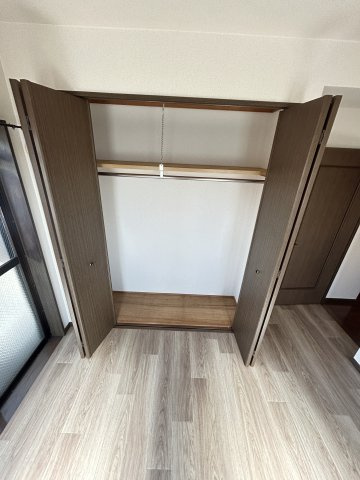 アゼリア六甲の収納