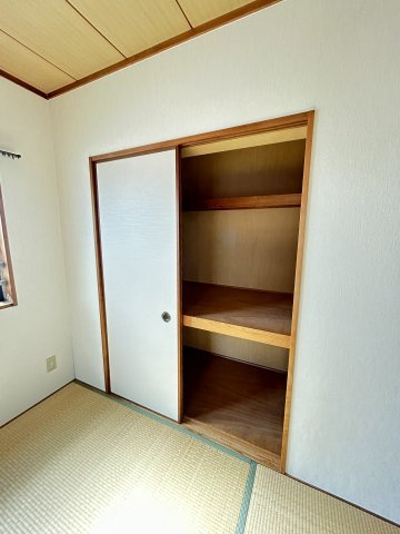 アゼリア六甲の収納