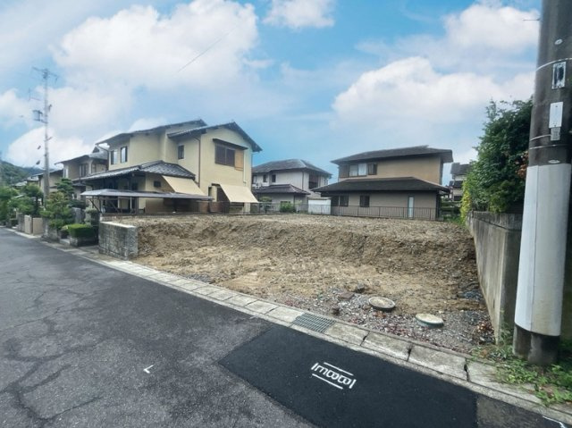 COLORSグリーンヒル　大津市青山4丁目　限定1区画の前面道路含む現地写真