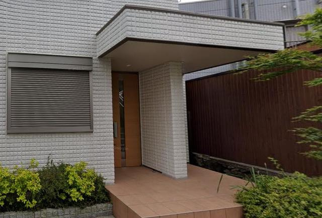 Ｔ’ｓ　Ｈｏｕｓｅ　横浜大口のエントランス