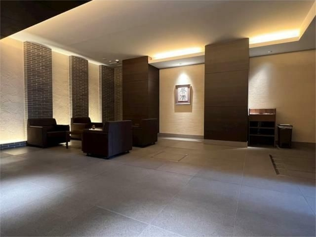 ＨＹ’ｓ　三ノ輪のエントランス