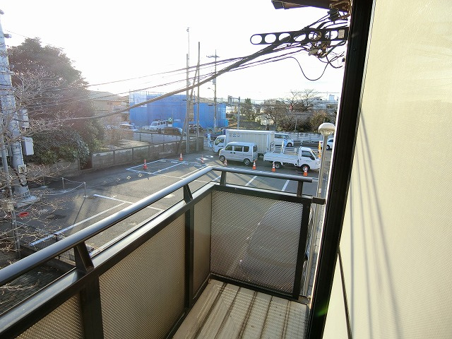 コート西砂Ａの玄関