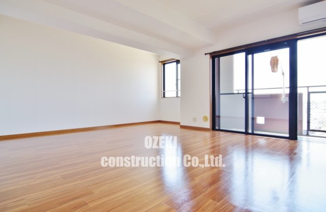 ピカソ45の居間・リビング