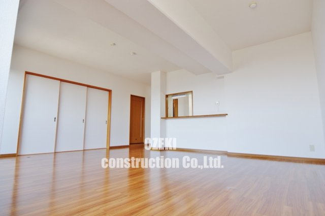 ピカソ45の居間・リビング