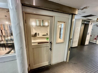 【エントランス】 | 曾根崎センタービル