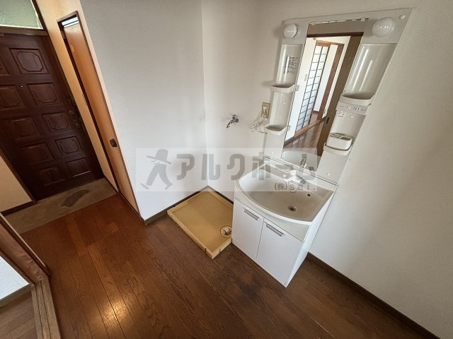 メゾン辻の洗面所|メゾン辻　