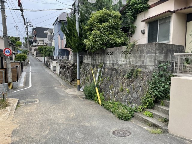 福岡市東区香椎1丁目　売地の前面道路含む現地写真|前面道路含む現地写真です