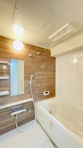 シャンテ川西1号棟の浴室|浴室