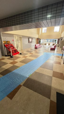 シャンテ川西1号棟のロビー|ロビー