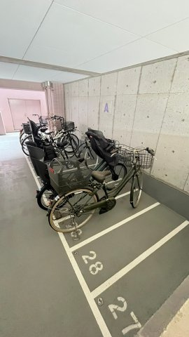 シャンテ川西1号棟の駐輪場|駐輪場　※空き状況はお問い合わせ下さい