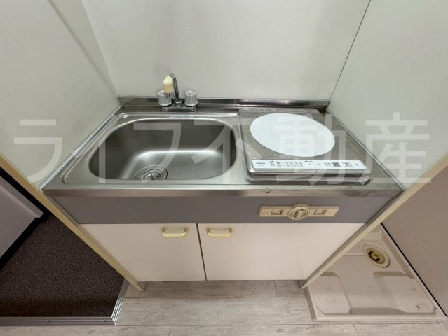 ヴィラ若江のキッチン|お料理しやすいキッチンです