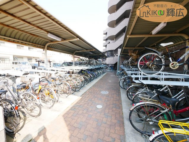 リベール加古川シティWEST弐番館　2階の設備|駐輪場スペースです
