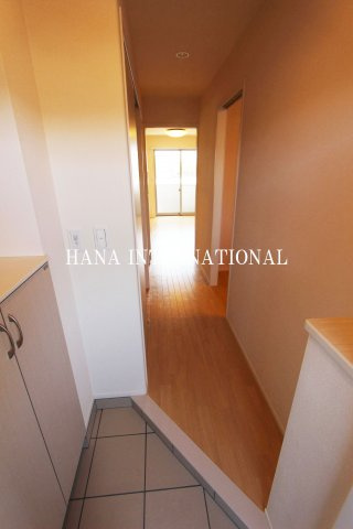 【玄関】 | ゴールドアトレ | 玄関からみた様子