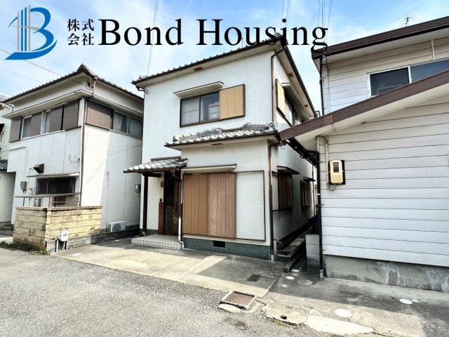 「建築条件無」「商業施設充実」 大久保町大窪 土地の周辺