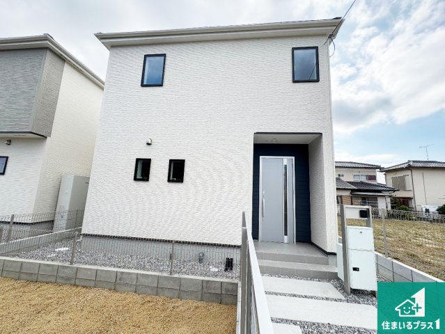 近江八幡市安土町常楽寺　第24-1期　新築一戸建ての外観|安心の10年保証！外観を美しく保ち、雨水で汚れを落とします！気になることがありましたら、お気軽にお問い合わせください！