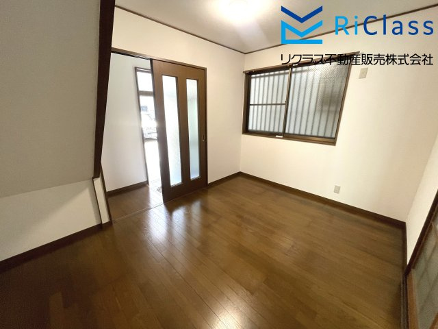 中古戸建　神戸市須磨区大田町7丁目2の洋室|落ち着いた色調の洋室です